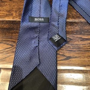 Hugo Boss Accessories - Hugo Boss silk Blue shiny tie Hugo Boss Accessories - Hugo Boss silk Blue shiny tie